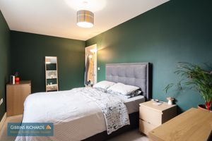 Bedroom- click for photo gallery